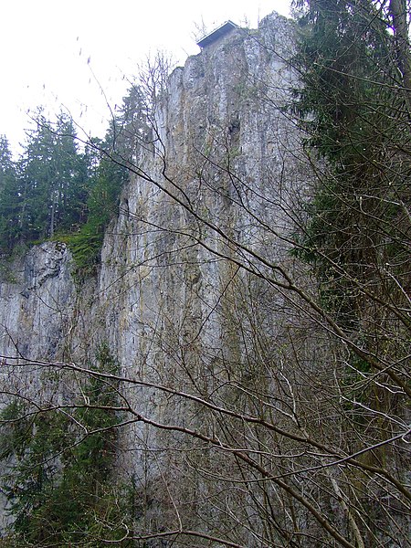 Czech rock climbing holidays in Prague Wikimedia CC image by damianstaroscic or wall near Ostrov 