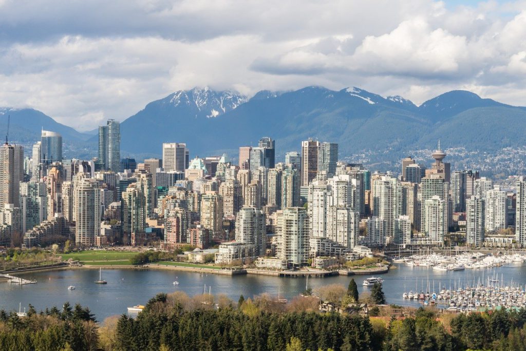 Vancouver best snowboard city break image of city of Vancouver by Luke Lawreszuk from SprayedOut.com