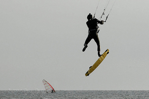 Kitesurfing North Carolina: What are the best kite spots in NC? Flickr image by Dan Zen Kitesurfing North Carolina: What are the best kite spots in NC? Flickr image by Dan Zen