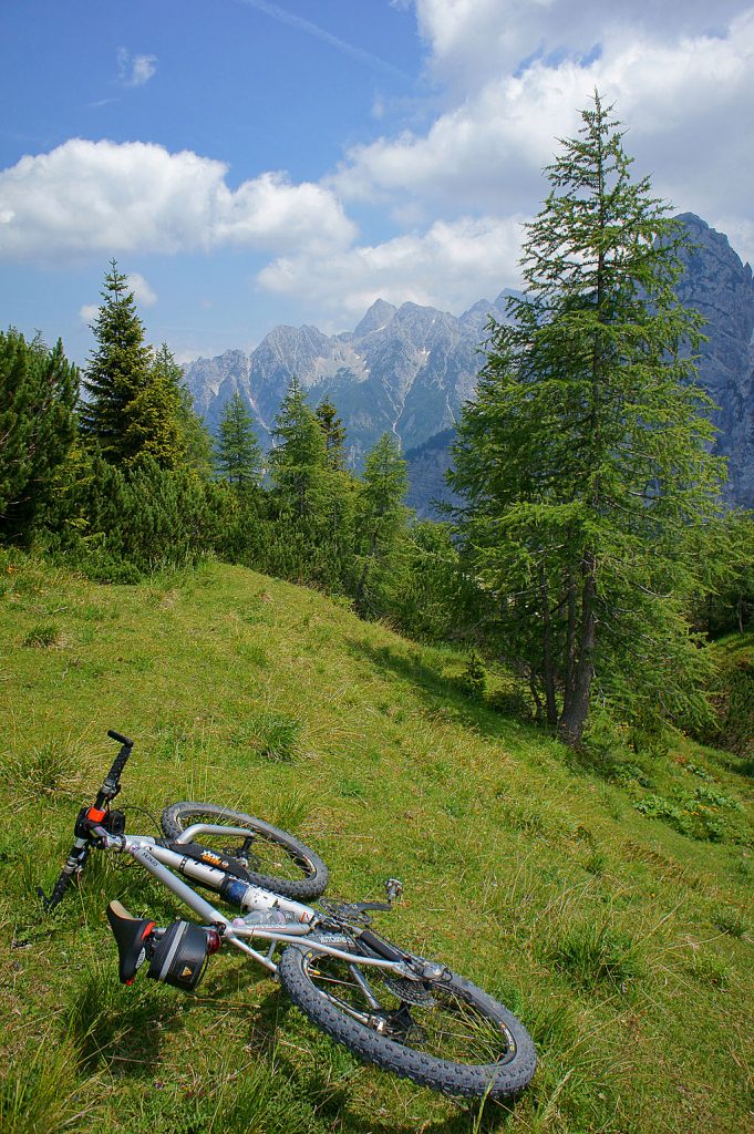 Mountain biking during slovenian adventure holidays - CC Wikimedia image by Petar Milosevic