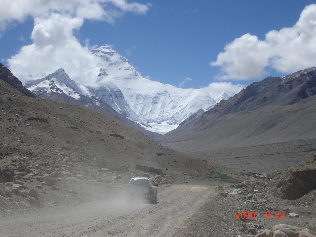 Leaving Friendship highway towards tibet everest base camp Flickr cc image by gail&david