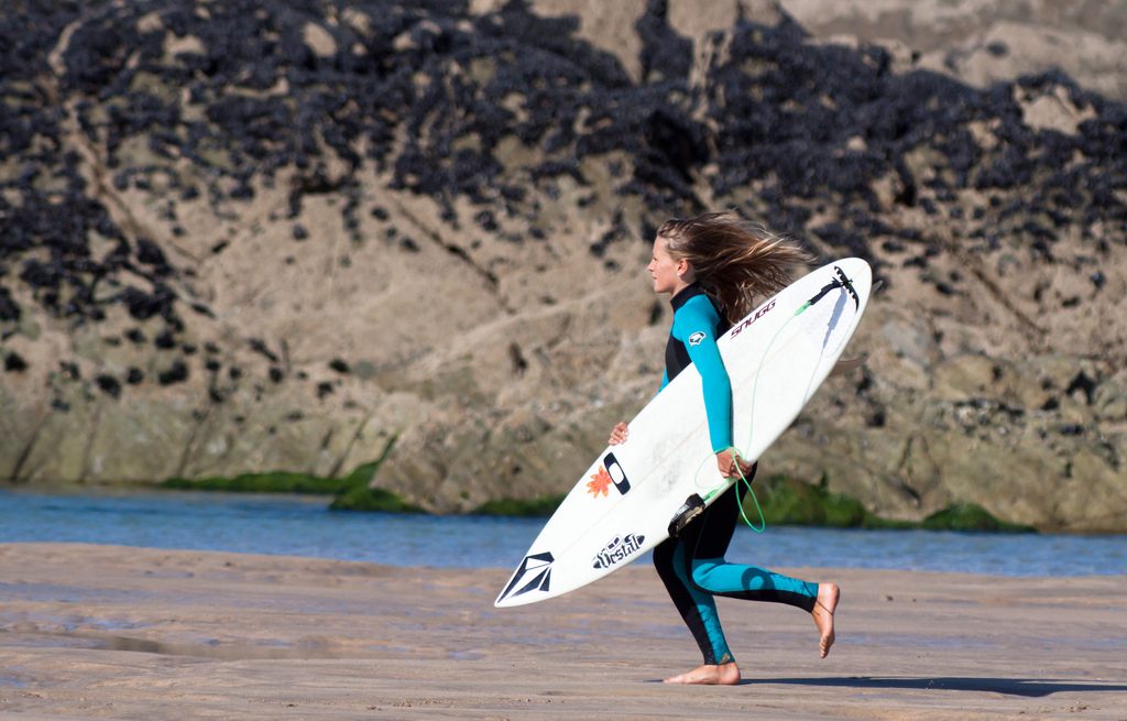Science of surfing Guide to surfboard tail shapes - round tail. Flickr CC image by Andy M Taylor