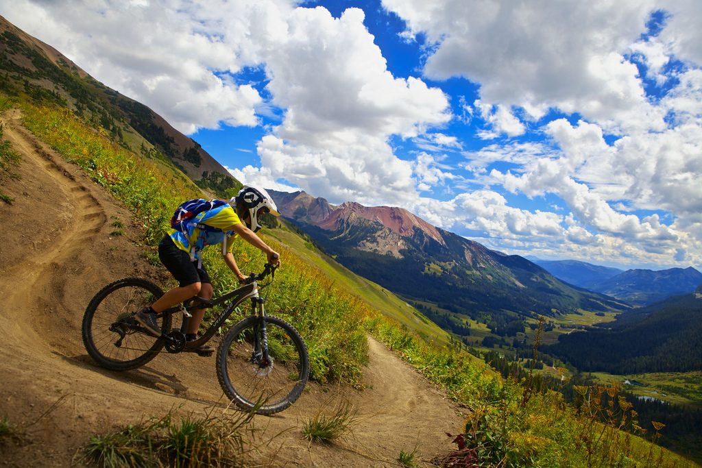 Mountain bike skills: 7 tips to avoid MTB crashes flickr image by Zach Dischner