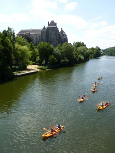 Normandy Kayaking Wikimedia Commons image by Touzé Eric
