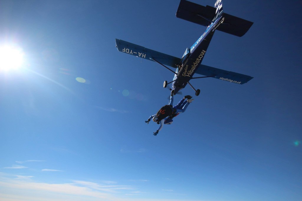 Raise money through charity skydiving events