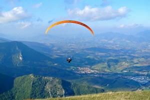 Italy paragliding holidays courtesy of Flytaly