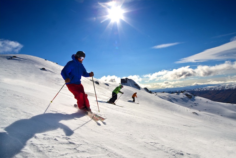 Guide to Wanaka skiing holidays: New Zealand's best ski town? Skiing Cardrona with NZ Snow Tours -Skiing Cardrona with NZ Snow Tours