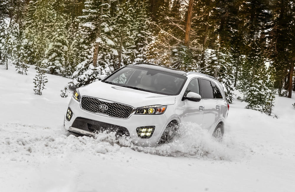 Kia Sorento in snow