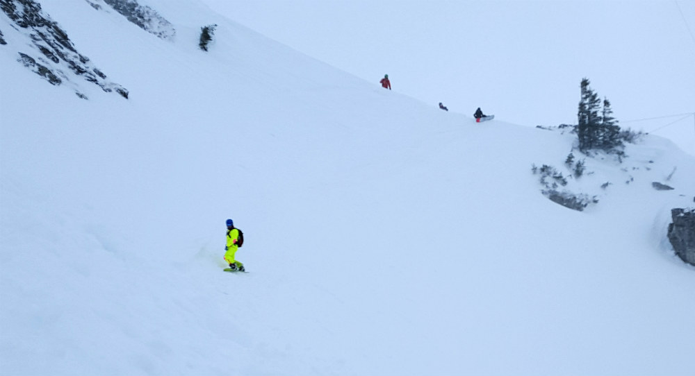 Review of Morzine freeride snowboarding holiday in Portes du Soleil