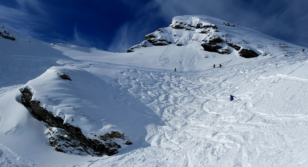 Review of Morzine freeride snowboarding holiday in Portes du Soleil