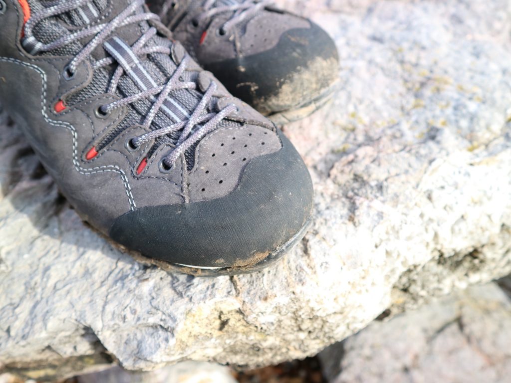 Review of Haglofs Vertigo II Versatile approach shoes Review of Haglofs Vertigo II Versatile approach shoes