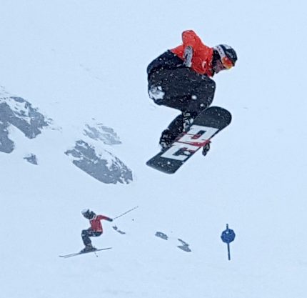 review of Snowboard Spring Break at Kaunertal Glacier