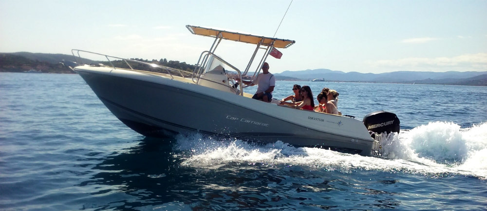 Falmouth powerboat charter Water ski and wakeboard in Cornwall