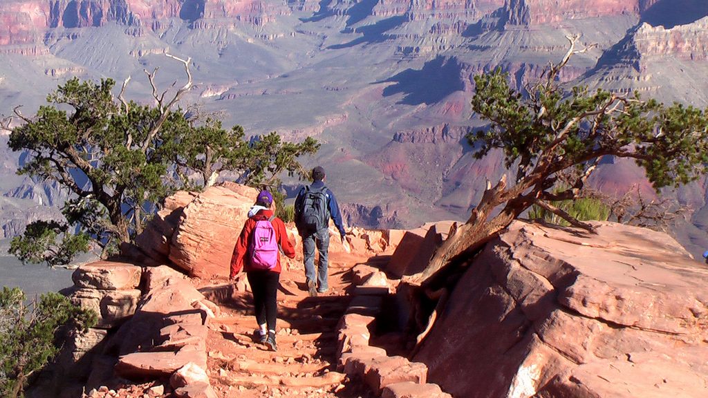 Guide to Grand Canyon hiking holidays Rim to Rim trek & day hikes Flickr CC image by Rick McCharles