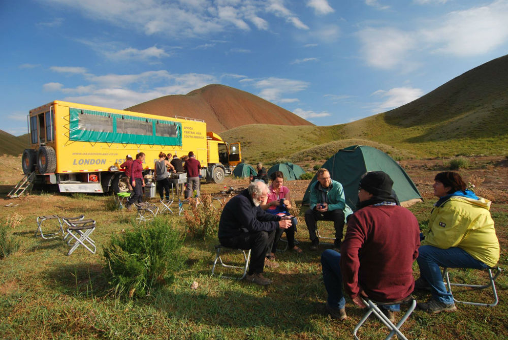Dining Al Fresco on Oasis Overland tour
