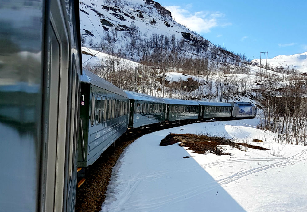 Flam railway to Vatnahalsen snowboard holiday in Norway