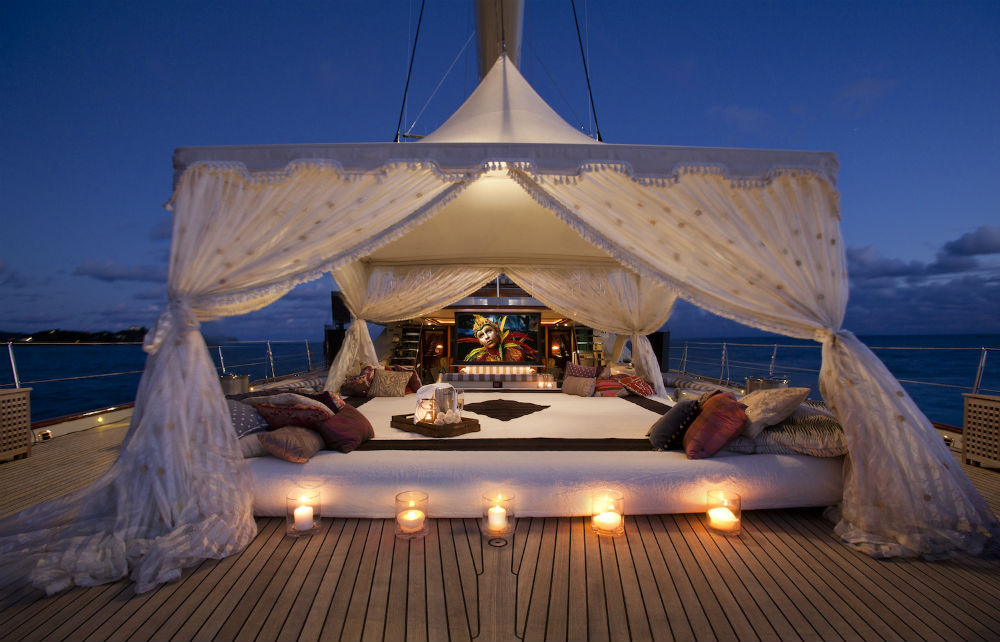 Yacht TIARA sailing holiday in Dominican Republic