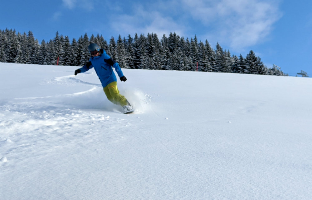 Day 3 of review of Skicircus snowboarding holiday in Saalbach Austria