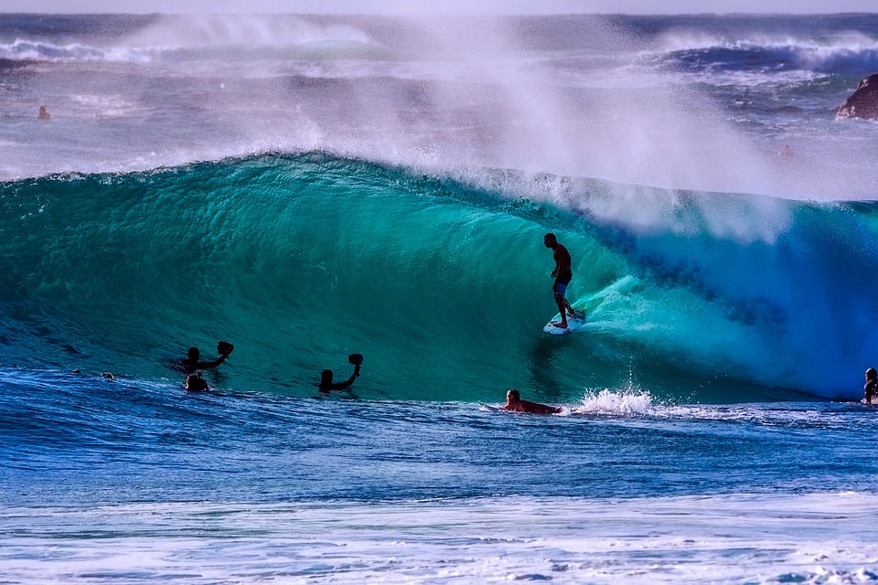 best Australia surfing holiday top 11 surf spots in Oz Pixabay royalty free image