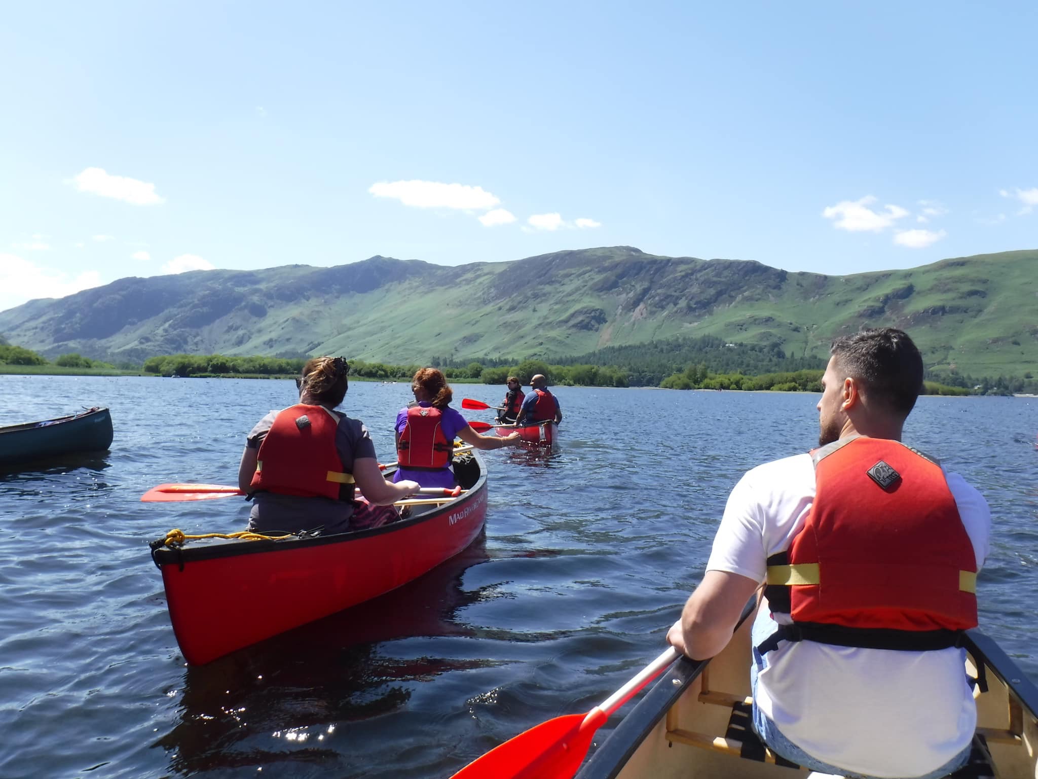 Derwentwater canoeing experience in Keswick