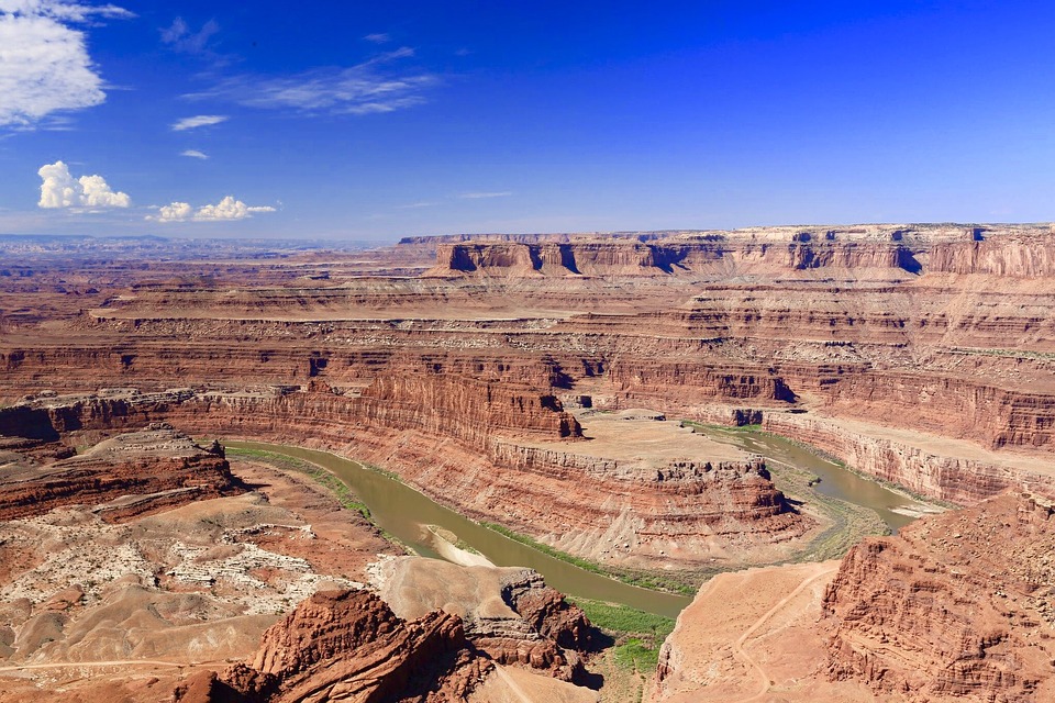 11 best Utah 4x4 adventures at Dead Horse Point pixabay royalty free image