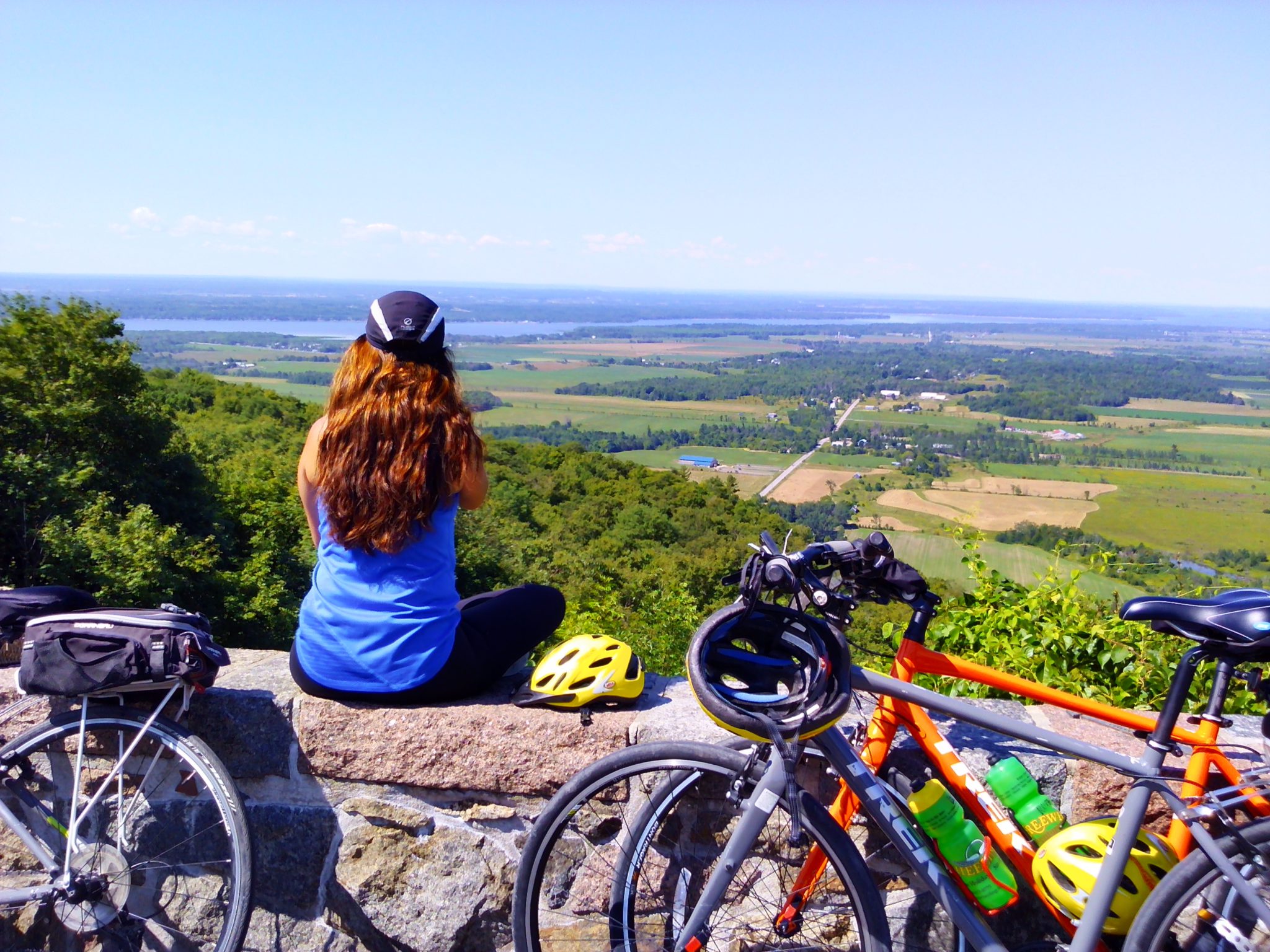 Cycle from Montreal to Ottawa