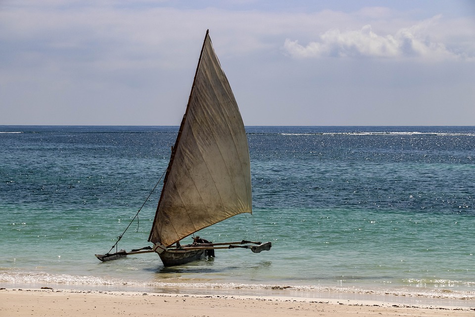 Top 11 Kenyan activity holidays Pixabay royalty free image of sailing Diani Beach, Indian Ocean