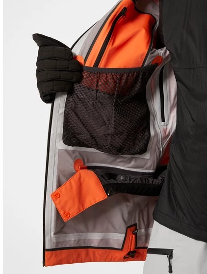 Helly Hansen Elevation Infinity Shell review inside pockets