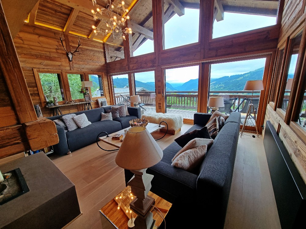 Chalet Louis review of Chalets 1066 in Les Gets Chalet Louis review of Chalets 1066 in Les Gets