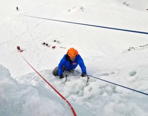 Review of Oz 3300 Ice Climbing in Alpe d'Huez, Oisans, Isere, France