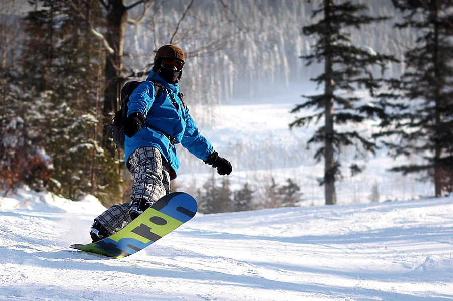 Pathron Sensei Snowboard Review, Pathron Sensei, Pathron Snowboards, Raven Core Snowboard, Freestyle board
